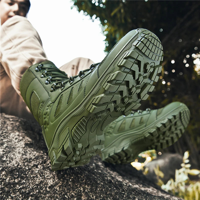 Hiking Shoes Men High-top Boots Thick-soled Lace-up Anti-slip Outdoor Boots Men Casual Durable Combat Boots Me Ankle Boots
