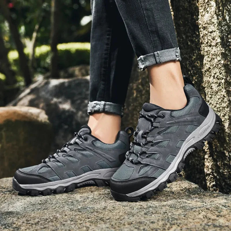Customized High Climbing Hunting Comfortable Fashion High Quality Sneakers Waterproof Lace-up Training Hiking Shoes