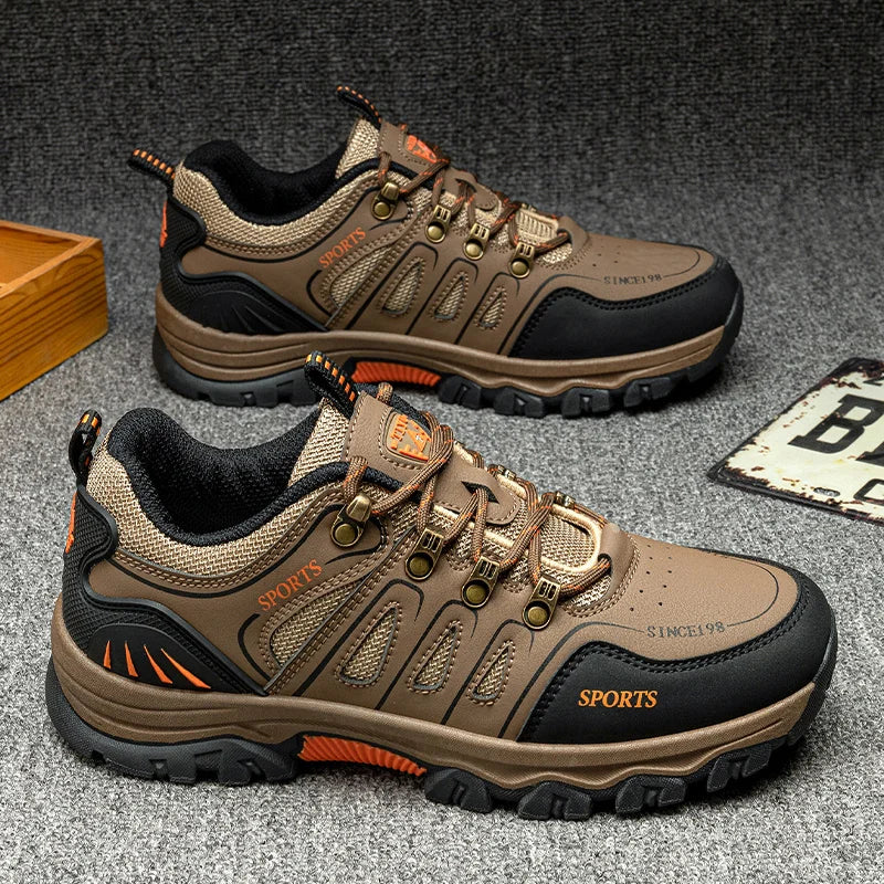 Men's Hiking Shoes Anti-Slip Breathable Lightweight Outdoor Trekking Shoes Waterproof High-Top Snow Boots Wide Size 39-44