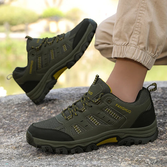 Outdoor Non-Slip Hiking Shoes for Men 2025 New Wear-Resistant Shock-Absorbing Mountain Climbing Sports Cross-Country Hiking Shoes