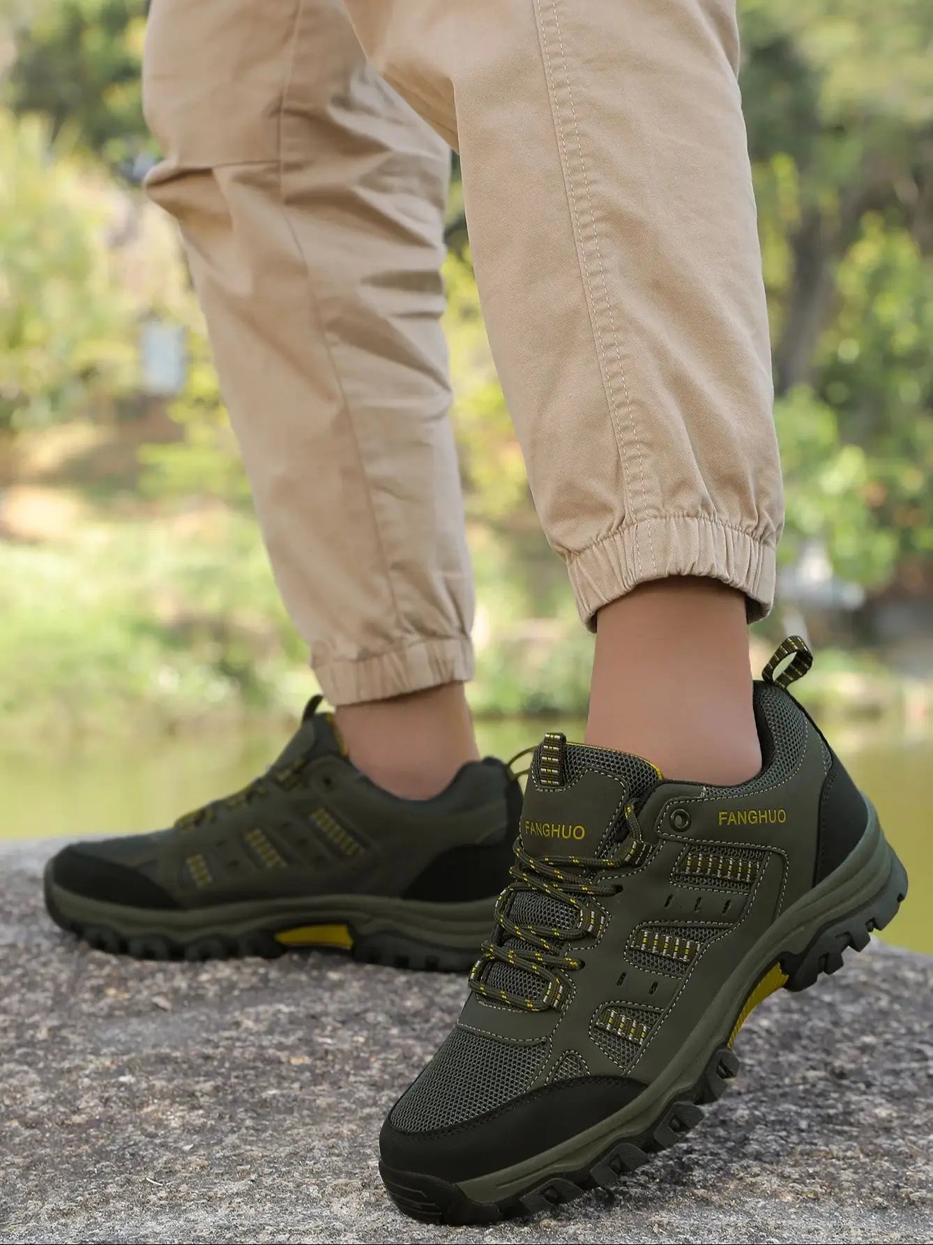 Outdoor Non-Slip Hiking Shoes for Men 2025 New Wear-Resistant Shock-Absorbing Mountain Climbing Sports Cross-Country Hiking Shoes