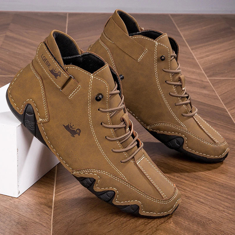 Outdoor Hiking Shoes with Wear-resistant High Top Design Sports Shoes with Comfortable Foot Feel Casual Life 2025 White Boots